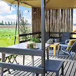 Luxury tent Boerderij Nixhoeve