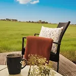 Luxury tent Boerderij Nixhoeve Genderen