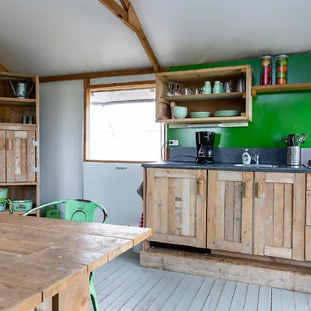 Boerderij Nixhoeve Campismo de Luxo