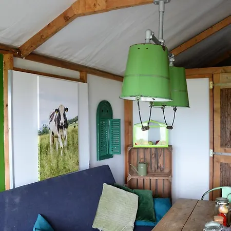 Boerderij Nixhoeve * Genderen