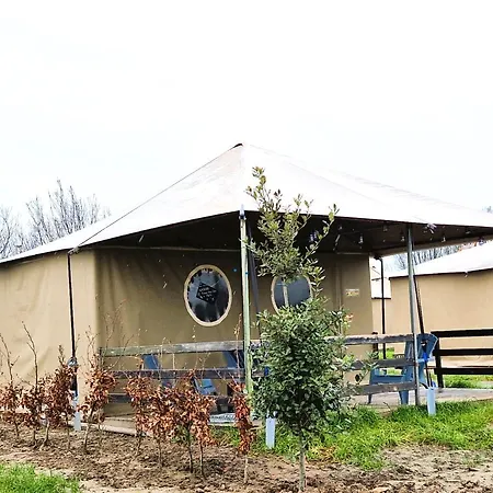 Luxury tent Boerderij Nixhoeve