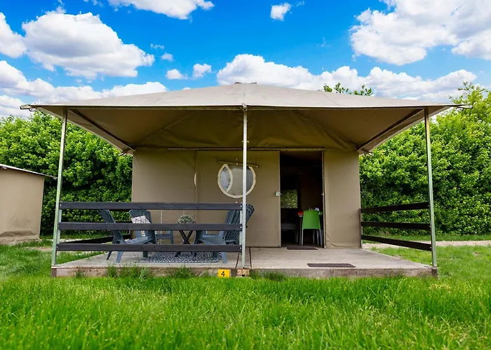 Boerderij Nixhoeve Luxussátor