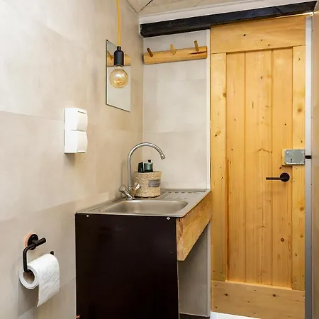 Boerderij Nixhoeve * Genderen